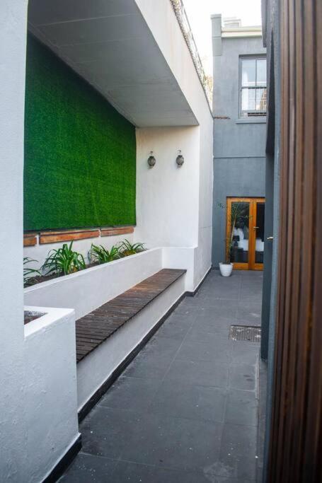 Greenpoint Victorian Villa เคปทาวน์ ภายนอก รูปภาพ